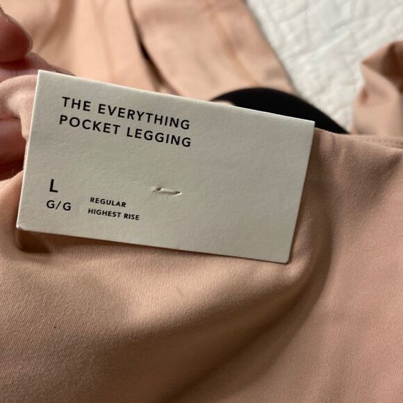 NWT American Eagle The Everything Pocket Leggings size Large in Pink - Picture 3 of 7